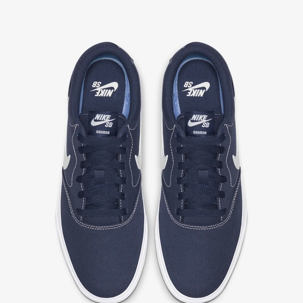 Nike SB Charge BRAND NEW IN BOX 11.5
